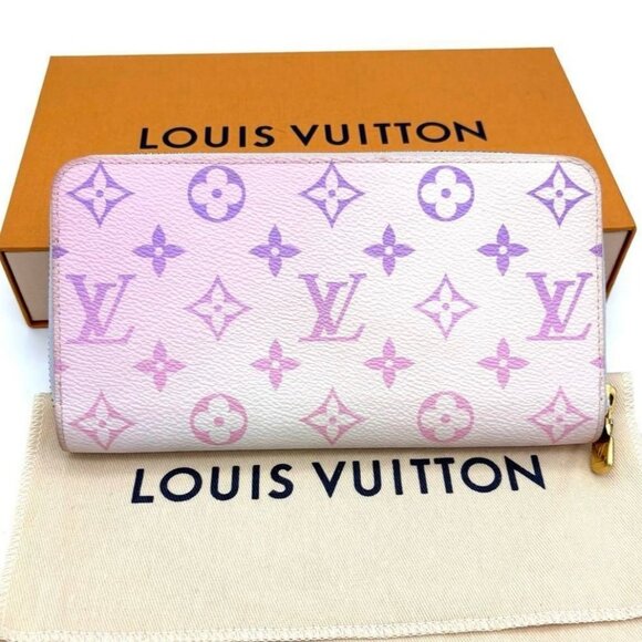 Louis Vuitton Monogram Giant Spring In The City Zippy Wallet Sunrise Pastel Pink - Picture 2 of 16